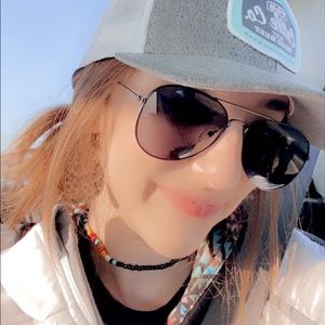 Meet your Posher, Mattea